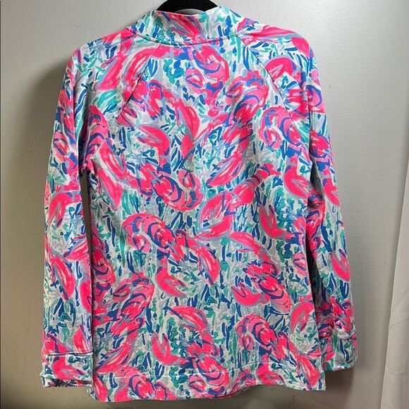 Lilly Pulitzer Coral Cracked Up Skipper Popover with Pink and Blue Patterns - Picture 6 of 6